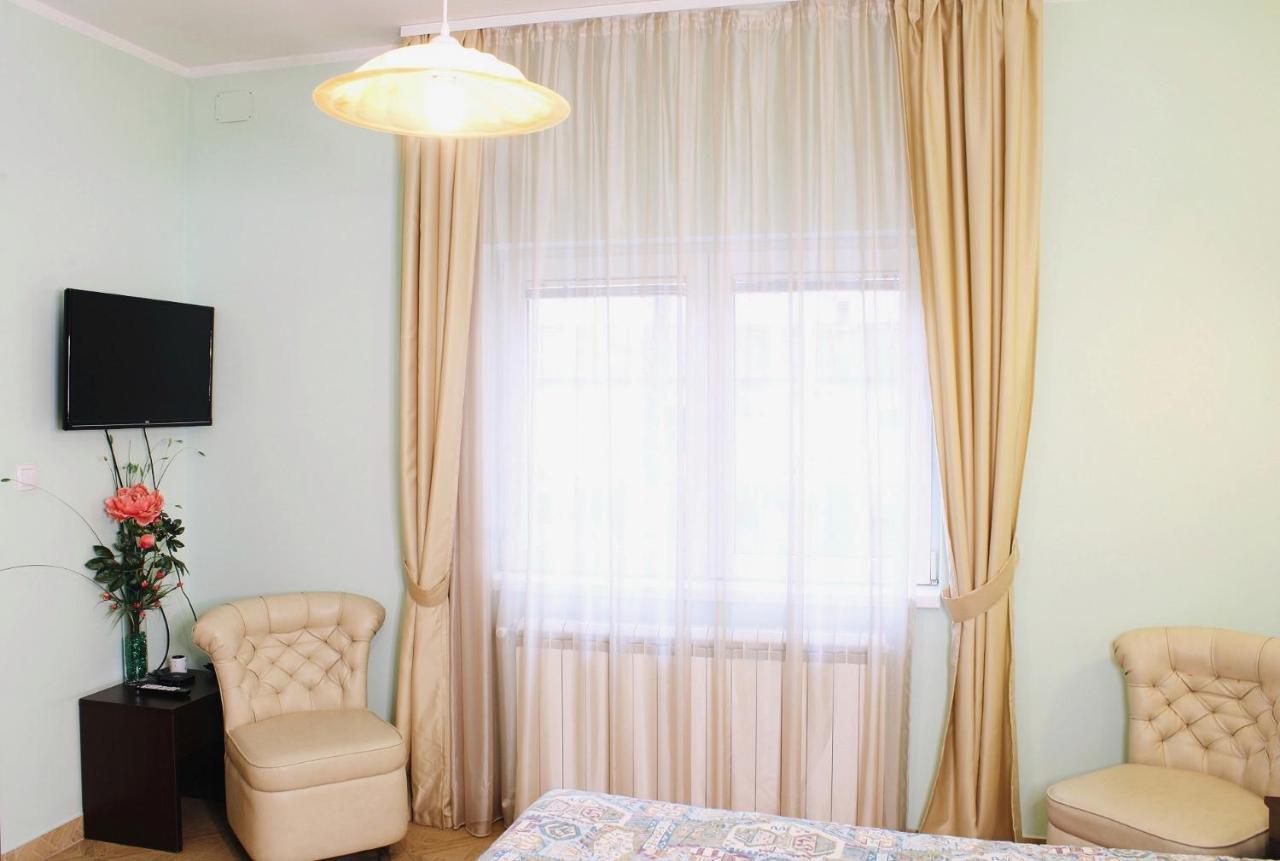 Apartments Paradisos Kragujevac Buitenkant foto